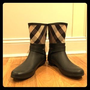 Burberry rain boots